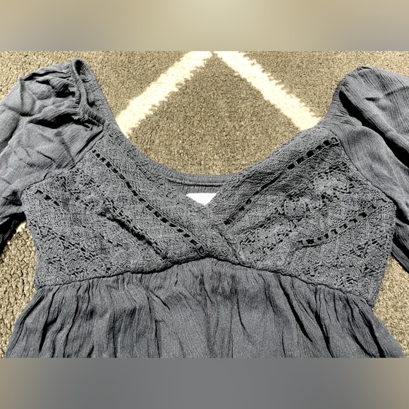 Hollister V Neck Sweater Long Sleeve Flowy Top - Picture 4 of 6